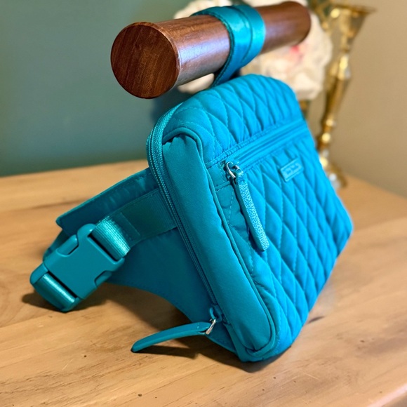 Vera Bradley Teal Quilted Belt Bag Crossbody Fanny Pack Adjustable Strap - Picture 4 of 12